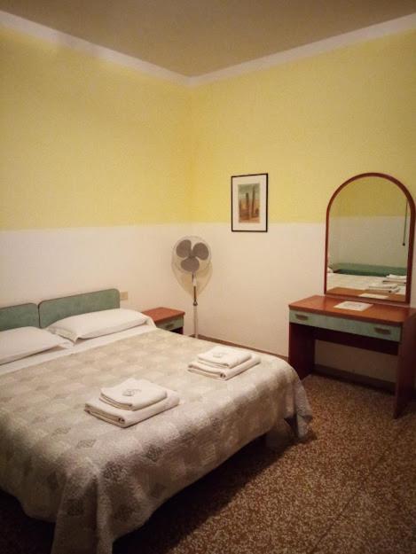 B&B Silvano Μπολόνια Εξωτερικό φωτογραφία
